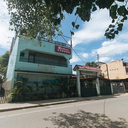 Reddoorz At Maanyag Pension House Mandaue Cebú Exterior foto