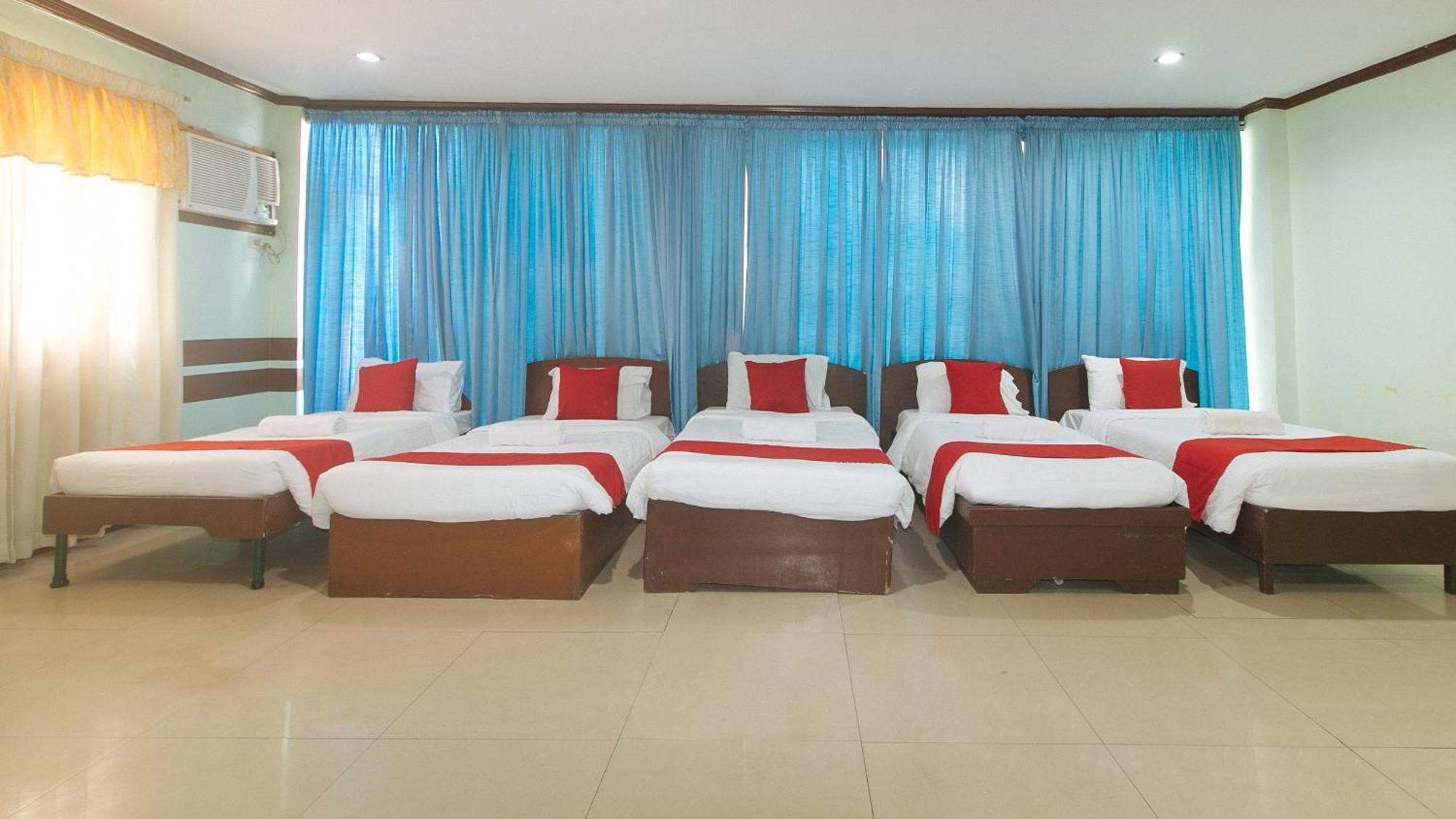 Reddoorz At Maanyag Pension House Mandaue Cebú Exterior foto