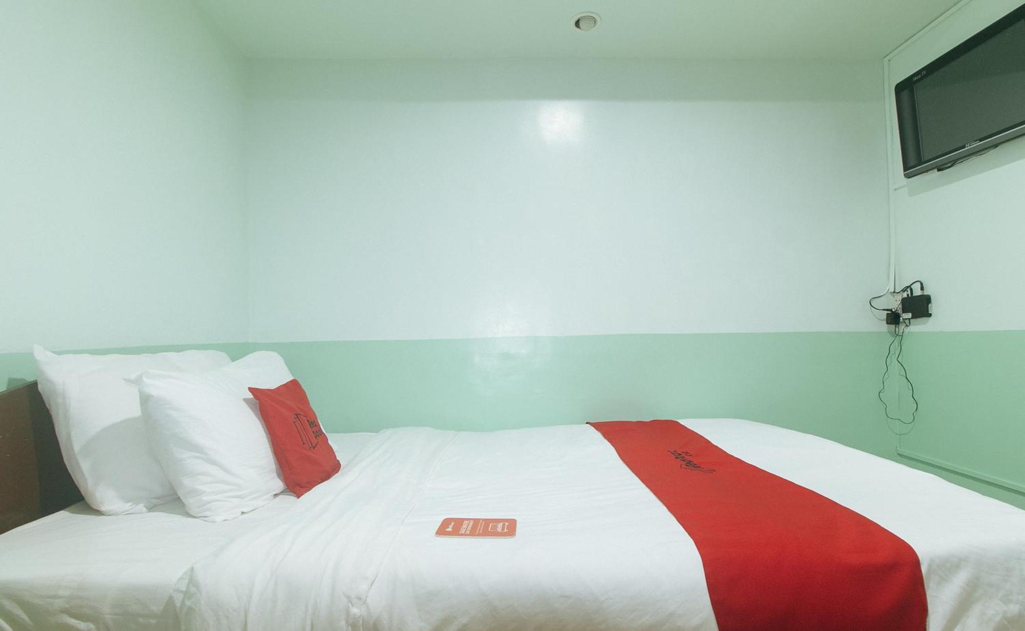 Reddoorz At Maanyag Pension House Mandaue Cebú Exterior foto