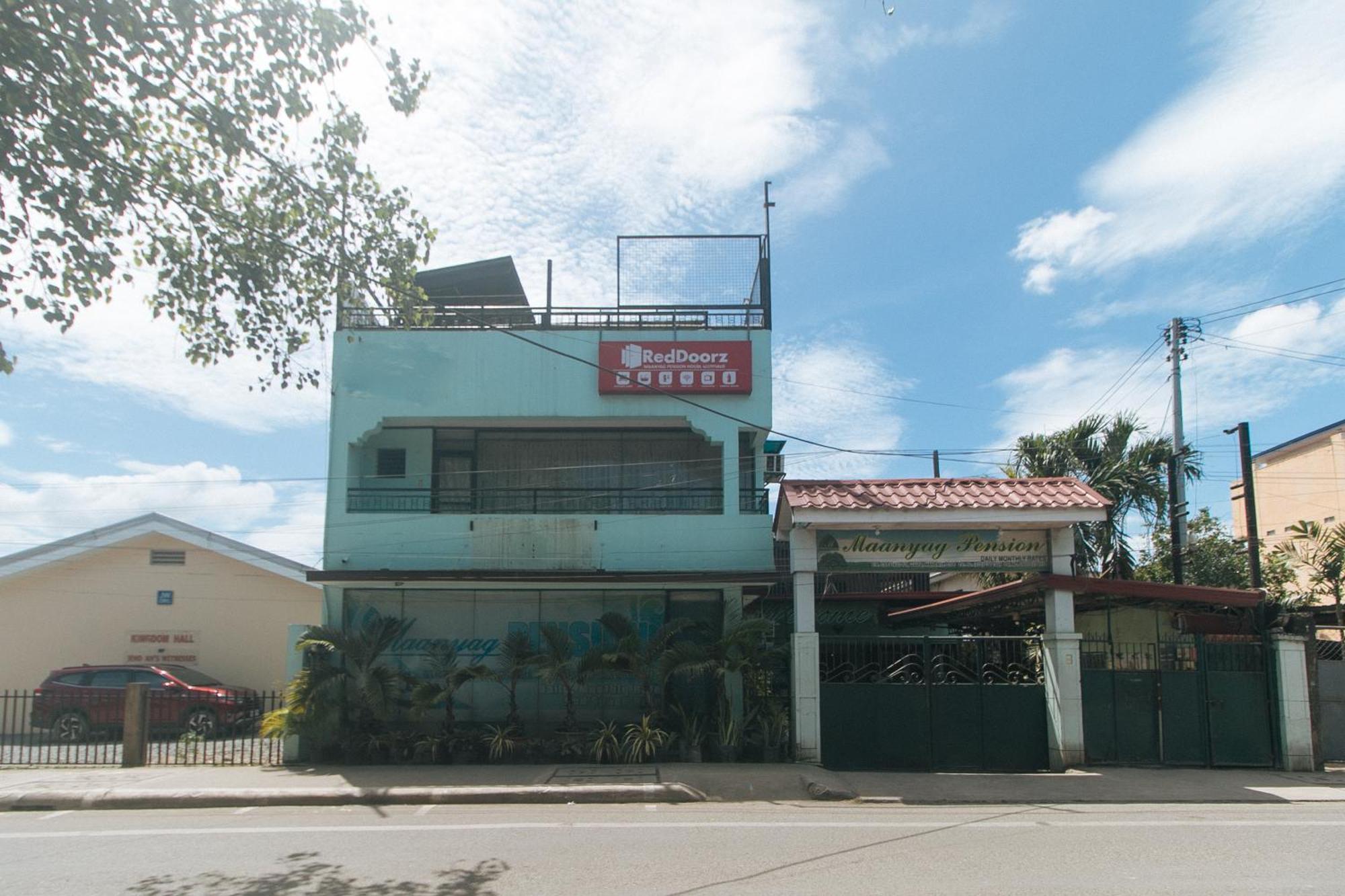 Reddoorz At Maanyag Pension House Mandaue Cebú Exterior foto